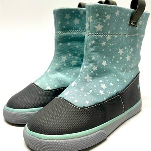 See Kai Run Kids Ripley Boots Aqua/Gray Star Print Pull On Size 6